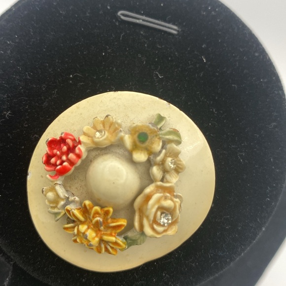 VTG 1950’s BSK My Fair lady enamel floppy brimmed hat w/ flowers brooch pin - Picture 3 of 5